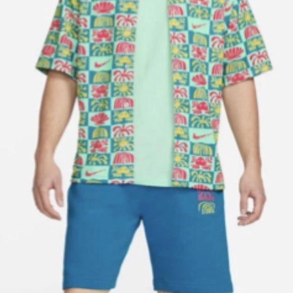 Nike Green and Red Mesh Camp Resort Shirt Vibrant Design - XL - B6 - Picture 4 of 8